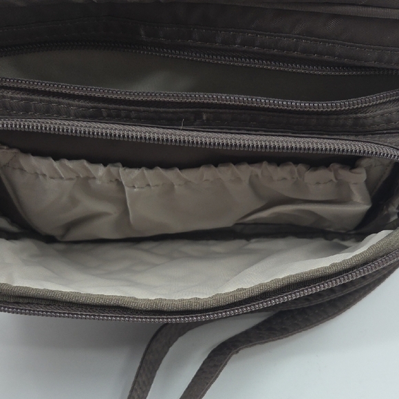 Lug Carousel Quilted Messenger Bag in Walnut NWT - Picture 14 of 16